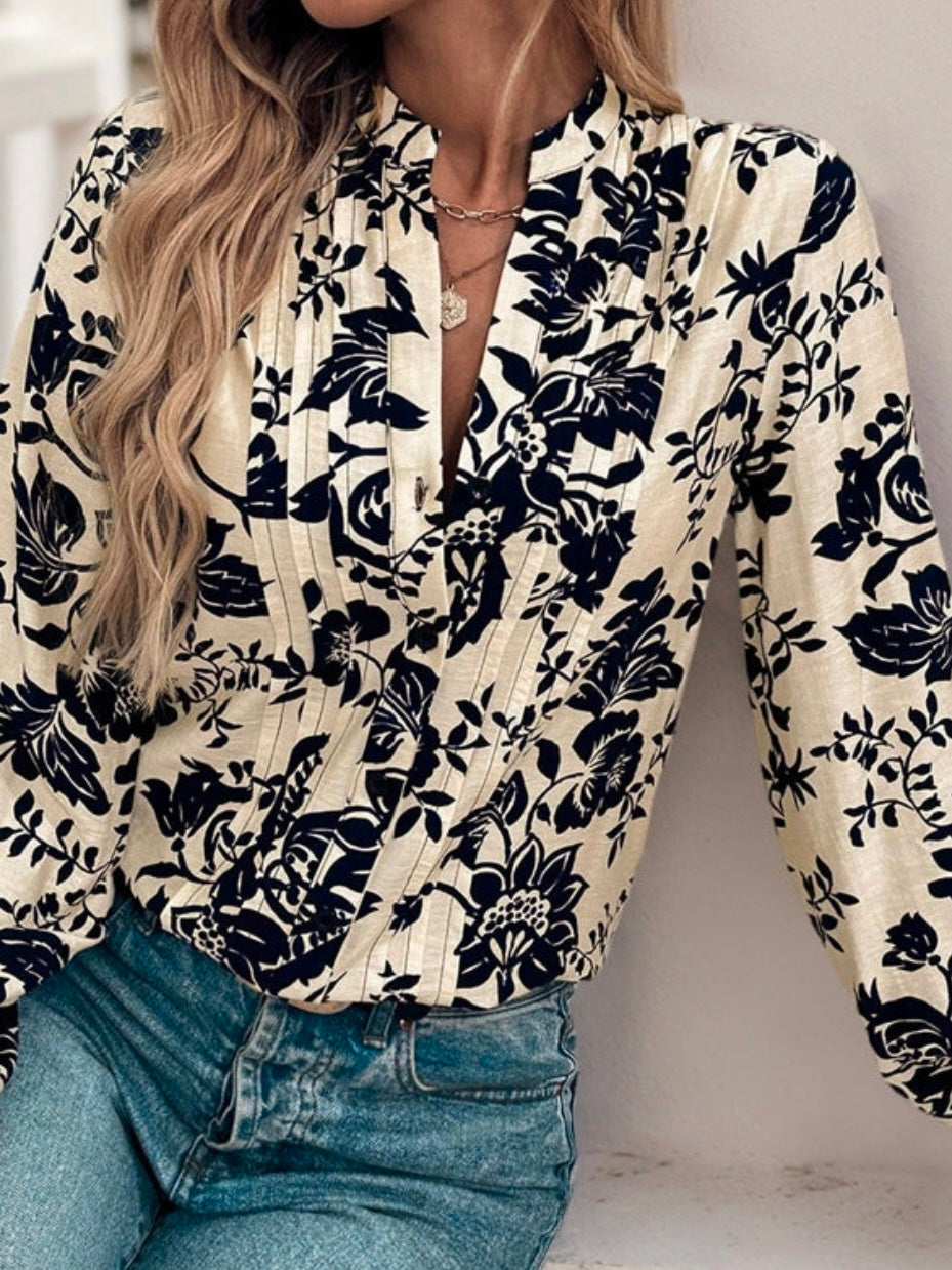 Noir Vintage Blouse Noir Vintage Blouse