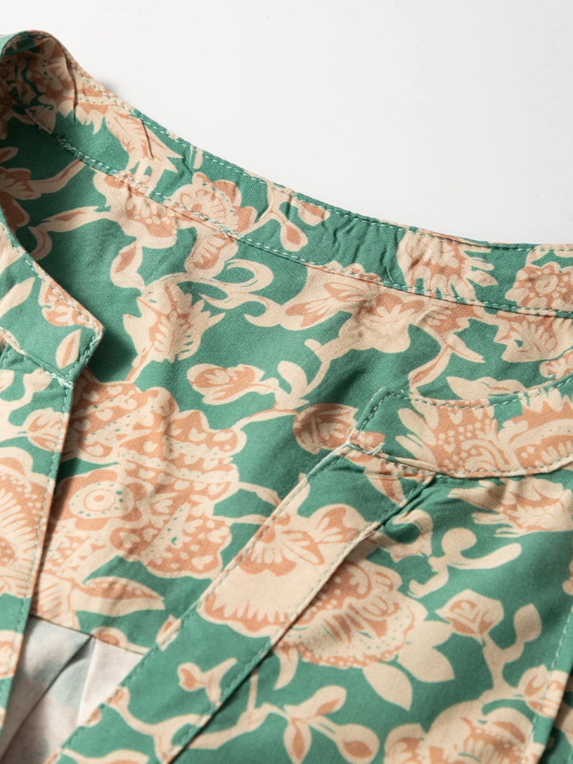 Sage Garden Button Top