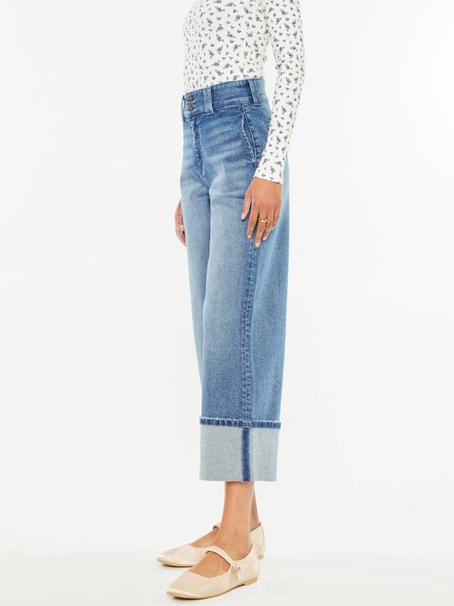Roam Free 90s Jeans